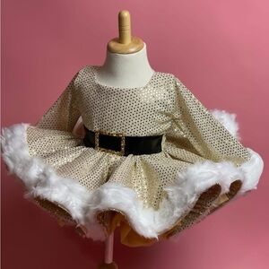 Santa baby outfit Gold